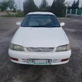 Toyota Corona 1995
