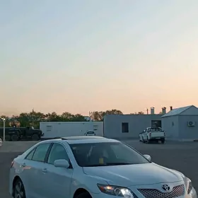 Toyota Camry 2010