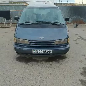 Toyota Previa 1993