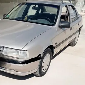 Opel Vectra 1990