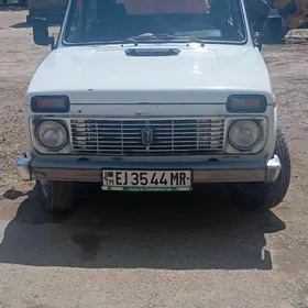 Lada Niva 1999