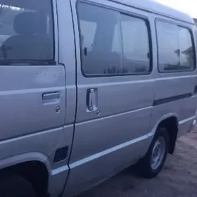 Toyota Hiace 1988