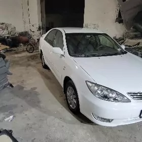 Toyota Camry 2003