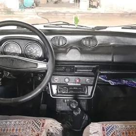 Lada 2106 2000
