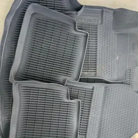 morda corolla kowrik2018-25