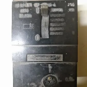 автомат трех фазный