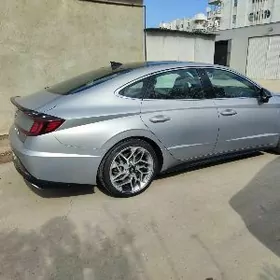 Hyundai Sonata 2022