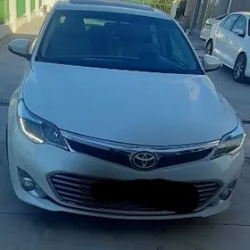 Toyota Avalon 2013