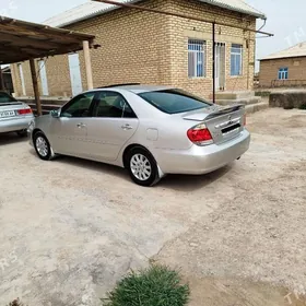 Toyota Camry 2003