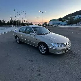 Toyota Camry 2001