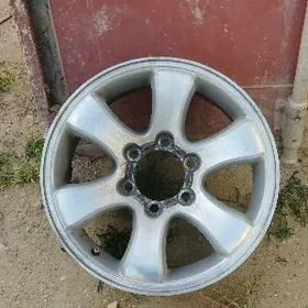 R 17 diska prada hilux