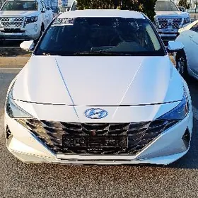 Hyundai Elantra 2021