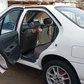 Nissan Sentra 1995