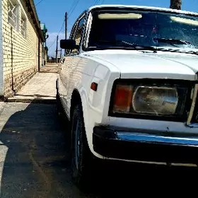 Lada 2107 2000