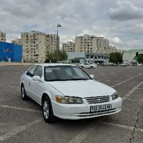 Toyota Camry 1998