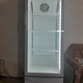 witrina xaladilnik general 402