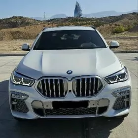 BMW X6 M 2022