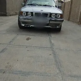 BMW 525 1993