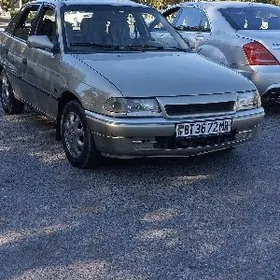 Opel Astra 1996