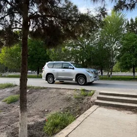 Toyota Land Cruiser Prado 2014