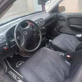 Opel Vectra 1990