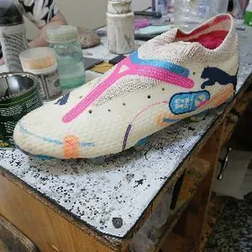 Бутсы футбольные