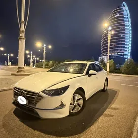 Hyundai Sonata Hybrid 2020
