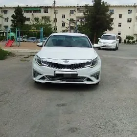 Kia Optima 2018