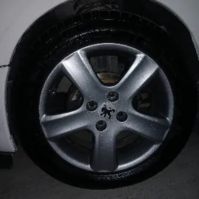 205/55/16 komplekt täze