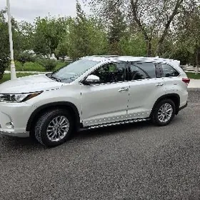Toyota Highlander 2017