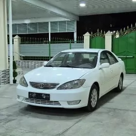 Toyota Camry 2005
