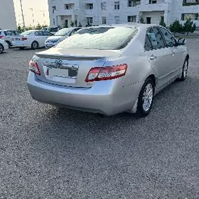 Toyota Camry 2010