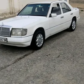 Mercedes-Benz 230E 1992
