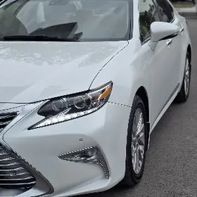 Lexus ES 350 2018