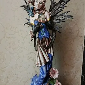 сувенир статуэтка 700м suwenir