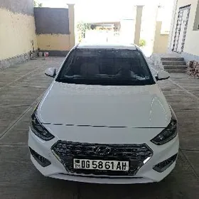 Hyundai Accent 2022