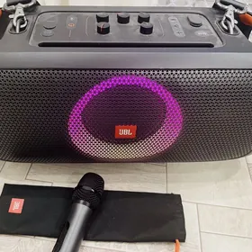 JBL party box
