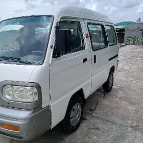 Daewoo Damas 2010