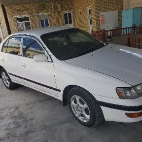 Toyota Corona 1995