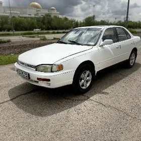 Toyota Camry 1992