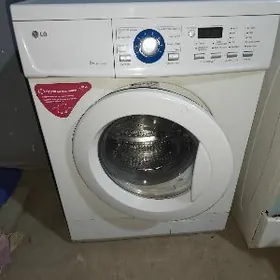 Стиральная машина LG 5кг