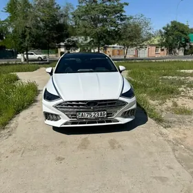 Hyundai Sonata 2021