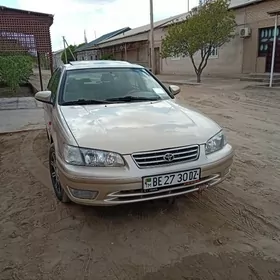Toyota Camry 1997