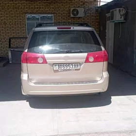 Toyota Sienna 2007