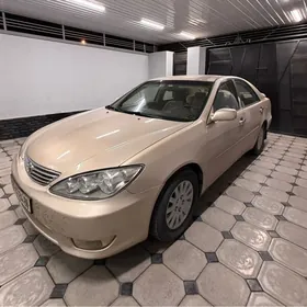 Toyota Camry 2003