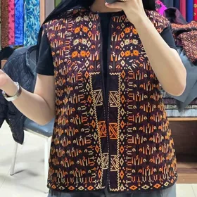 Satlyk keşdeli ýeñsizler