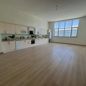 ашгабат Молл 3 эт 4 ком 330м2