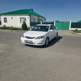 Toyota Camry 2003