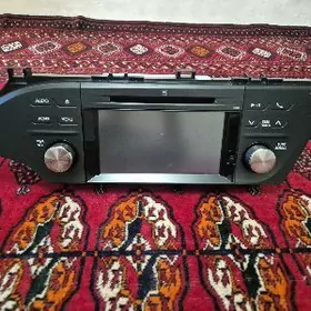 Avalon JBL Uly Monitor
