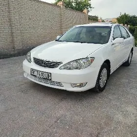 Toyota Camry 2003